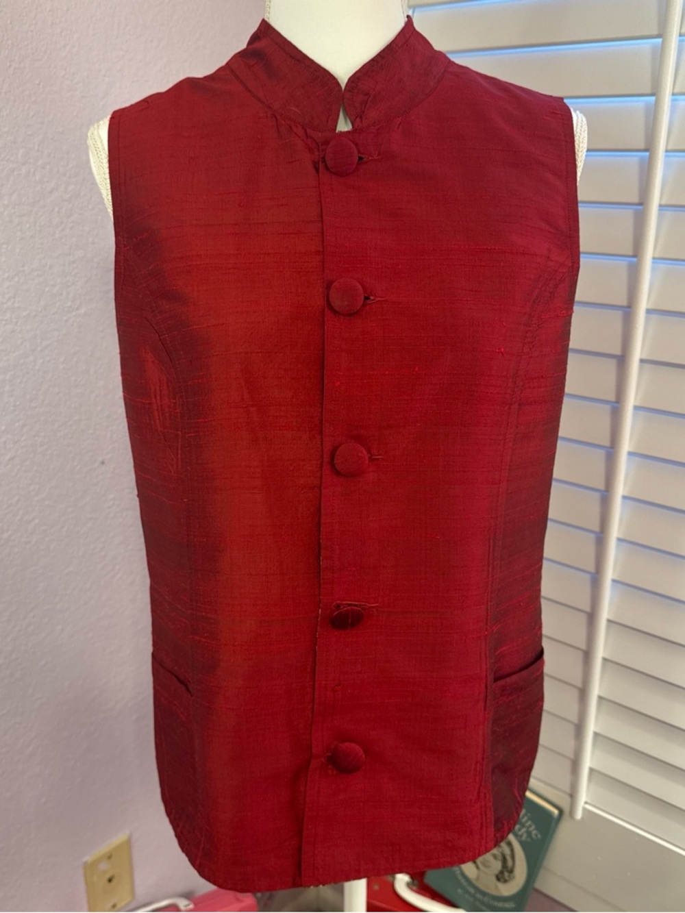 Reversible Sleeveless Mandarin Collar Vest in Deep Red and Paisley